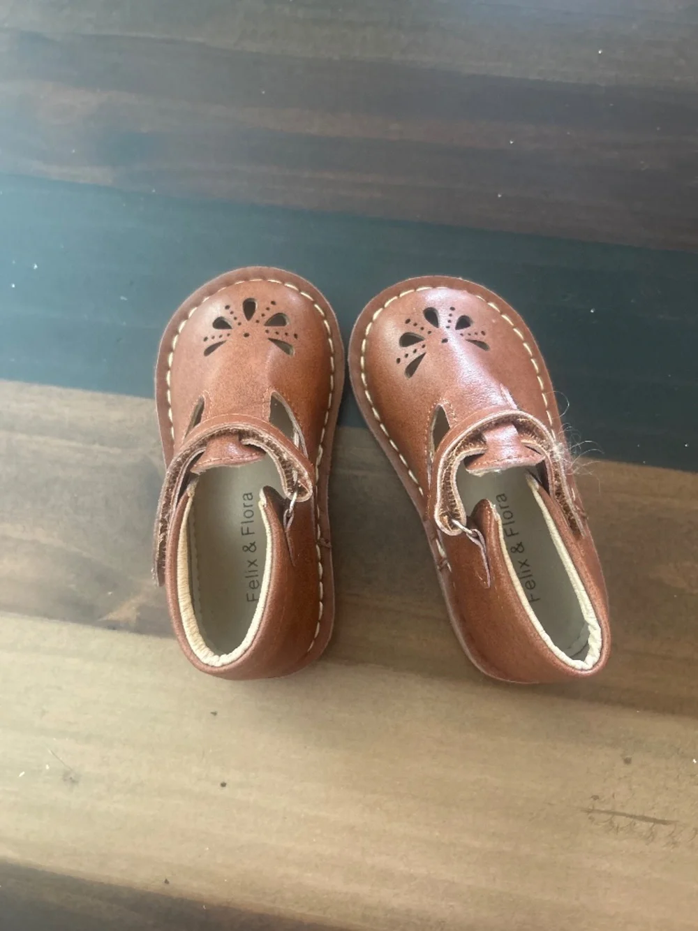 Brown toddler sandals